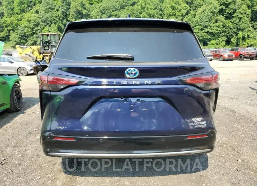 TOYOTA SIENNA LIM 2024 vin 5TDESKFC5RS112624 from auto auction Copart