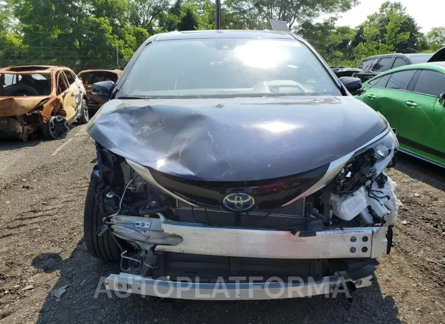 TOYOTA SIENNA LIM 2024 vin 5TDESKFC5RS112624 from auto auction Copart