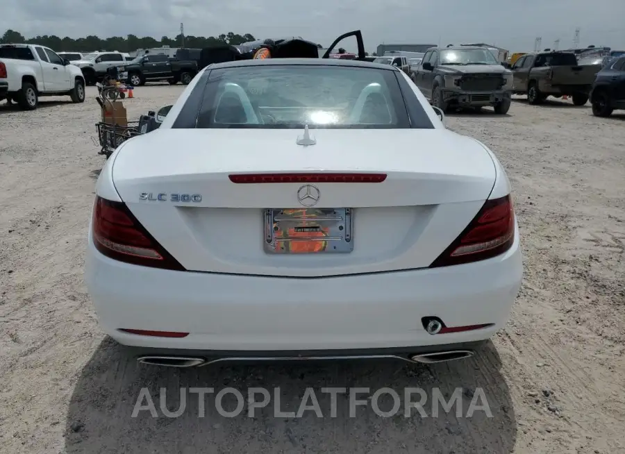 MERCEDES-BENZ SLC 300 2017 vin WDDPK3JA4HF131075 from auto auction Copart