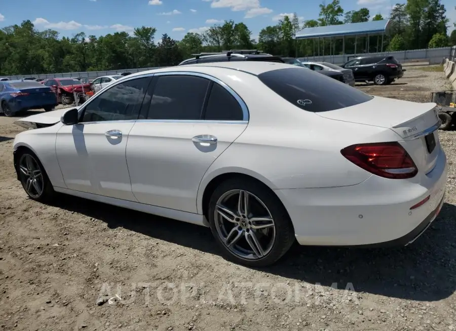 MERCEDES-BENZ E 300 2019 vin WDDZF4JBXKA625800 from auto auction Copart