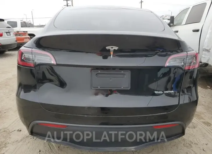 TESLA MODEL Y 2023 vin 7SAYGDEE6PF805736 from auto auction Copart