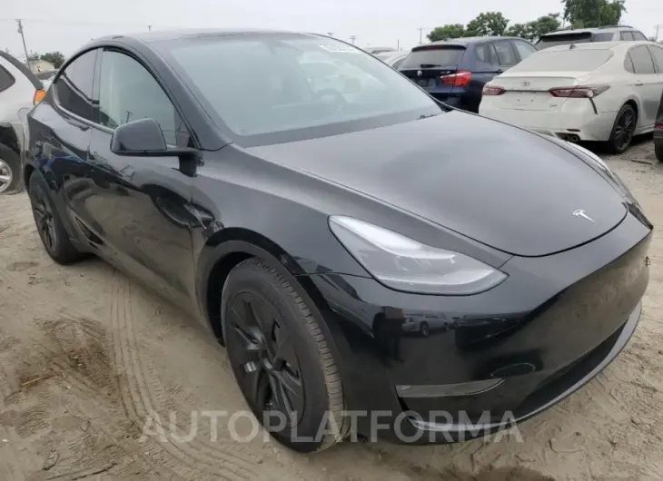 TESLA MODEL Y 2023 vin 7SAYGDEE6PF805736 from auto auction Copart