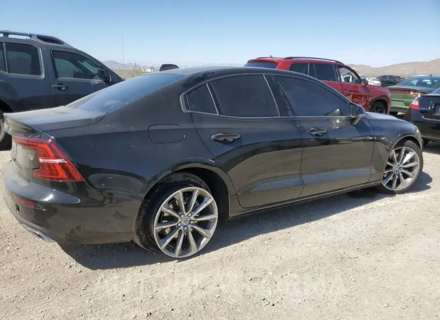 VOLVO S60 T5 MOM 2021 vin 7JR102FK7MG102337 from auto auction Copart