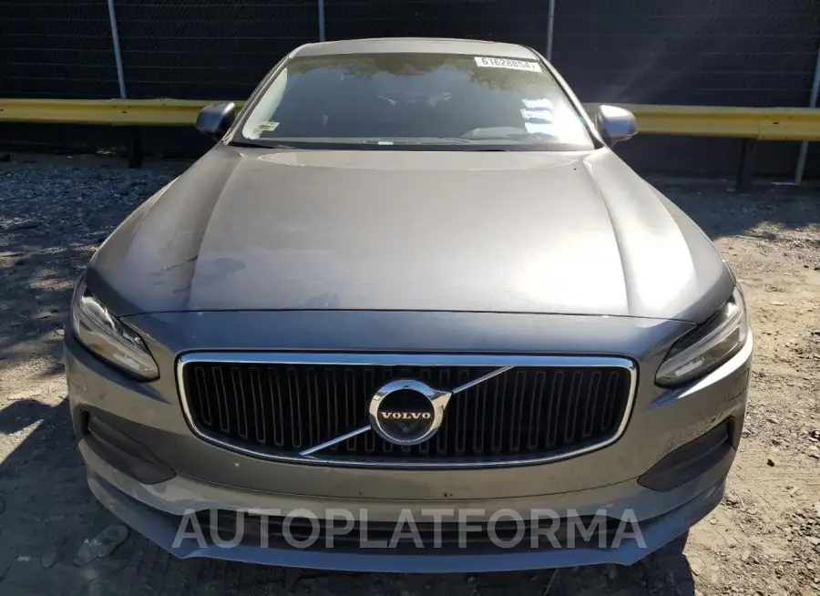 VOLVO S90 T5 MOM 2018 vin LVY982AK7JP021487 from auto auction Copart