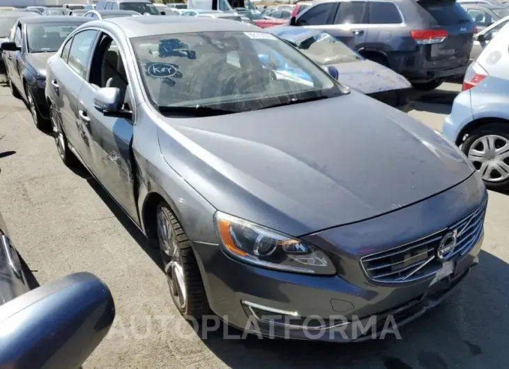 VOLVO S60 PLATIN 2016 vin LYV402FM3GB090460 from auto auction Copart