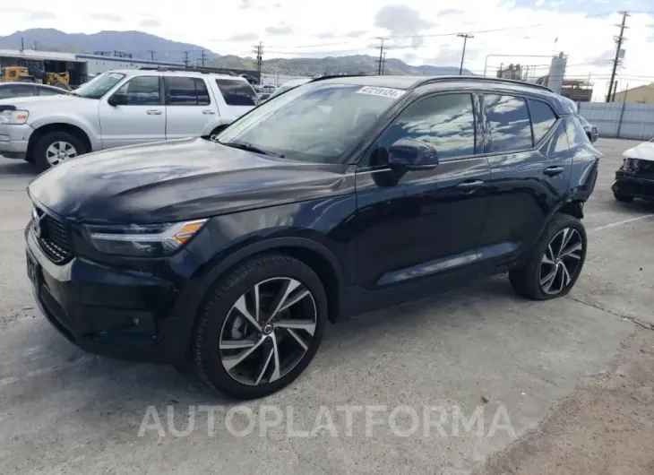 VOLVO XC40 T5 R- 2022 vin YV4162UM7N2750323 from auto auction Copart