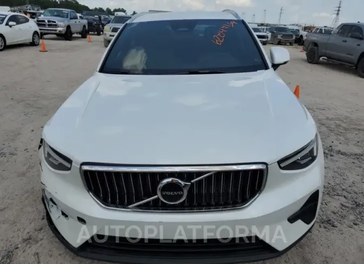 VOLVO XC40 CORE 2024 vin YV4L12UK8R2304645 from auto auction Copart