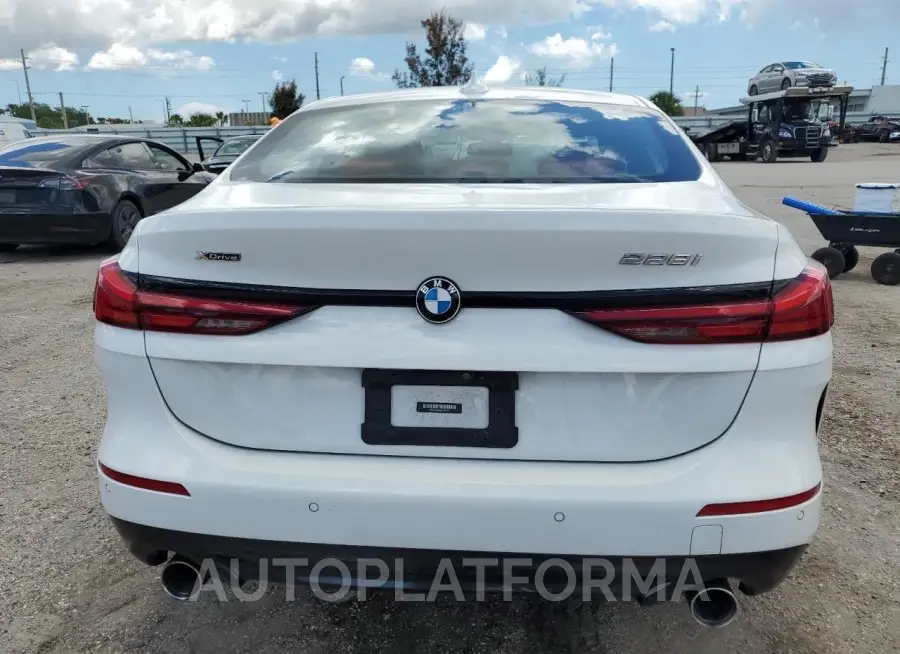 BMW 228XI 2021 vin WBA73AK06M7H07657 from auto auction Copart