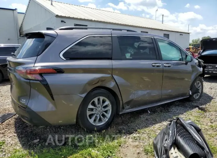 TOYOTA SIENNA XLE 2022 vin 5TDYSKFC4NS047613 from auto auction Copart