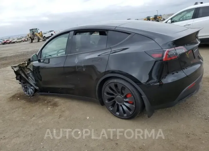 TESLA MODEL Y 2024 vin 7SAYGDEF2RF059362 from auto auction Copart