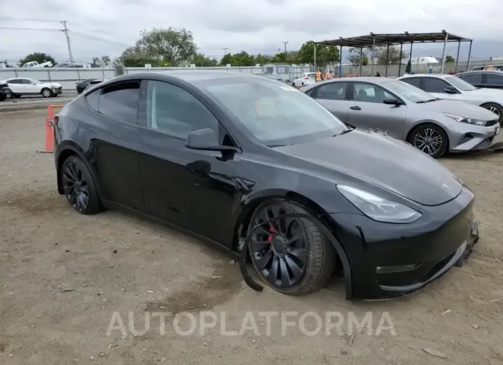 TESLA MODEL Y 2024 vin 7SAYGDEF2RF059362 from auto auction Copart