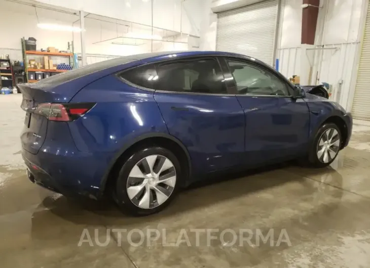 TESLA MODEL Y 2024 vin 7SAYGAEE6RF995104 from auto auction Copart