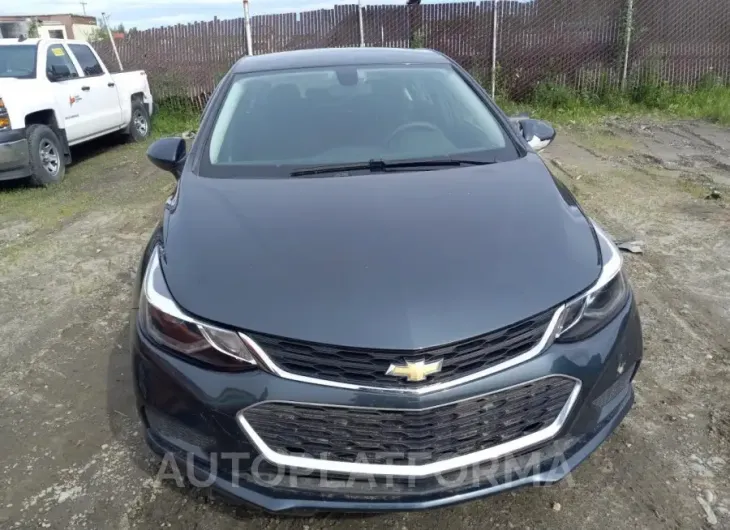 CHEVROLET CRUZE LT 2018 vin 3G1BE6SM7JS558749 from auto auction Copart