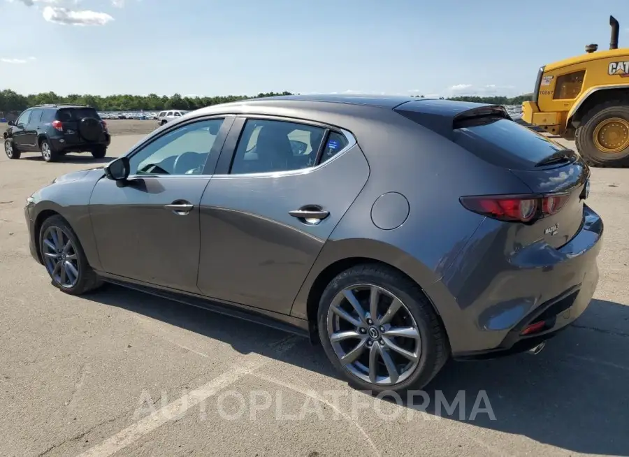 MAZDA 3 2019 vin JM1BPBJM3K1146505 from auto auction Copart