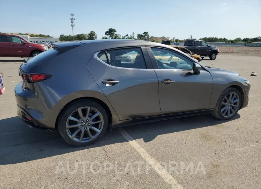 MAZDA 3 2019 vin JM1BPBJM3K1146505 from auto auction Copart