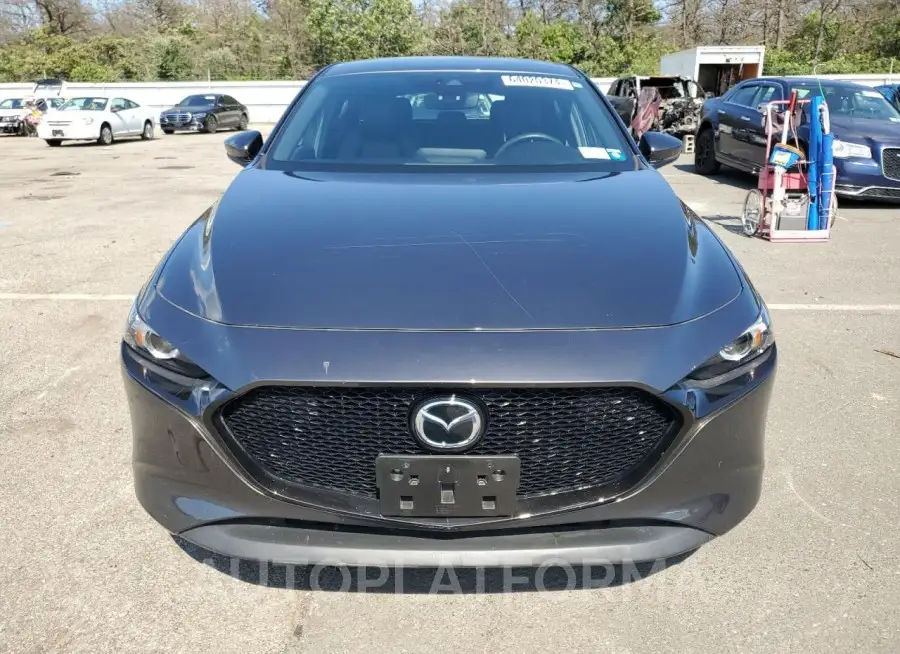 MAZDA 3 2019 vin JM1BPBJM3K1146505 from auto auction Copart