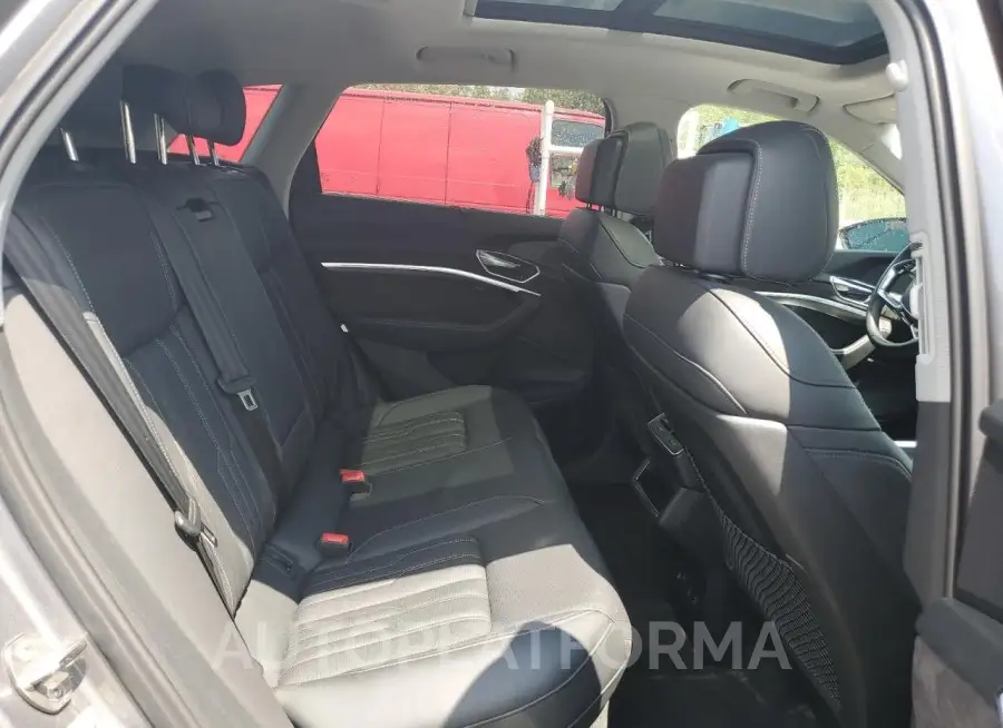 AUDI E-TRON PRE 2019 vin WA1VAAGE8KB007323 from auto auction Copart