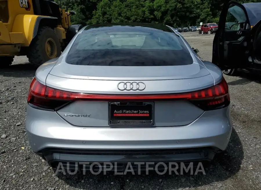 AUDI E-TRON GT 2024 vin WAUDJBFW7R7001203 from auto auction Copart