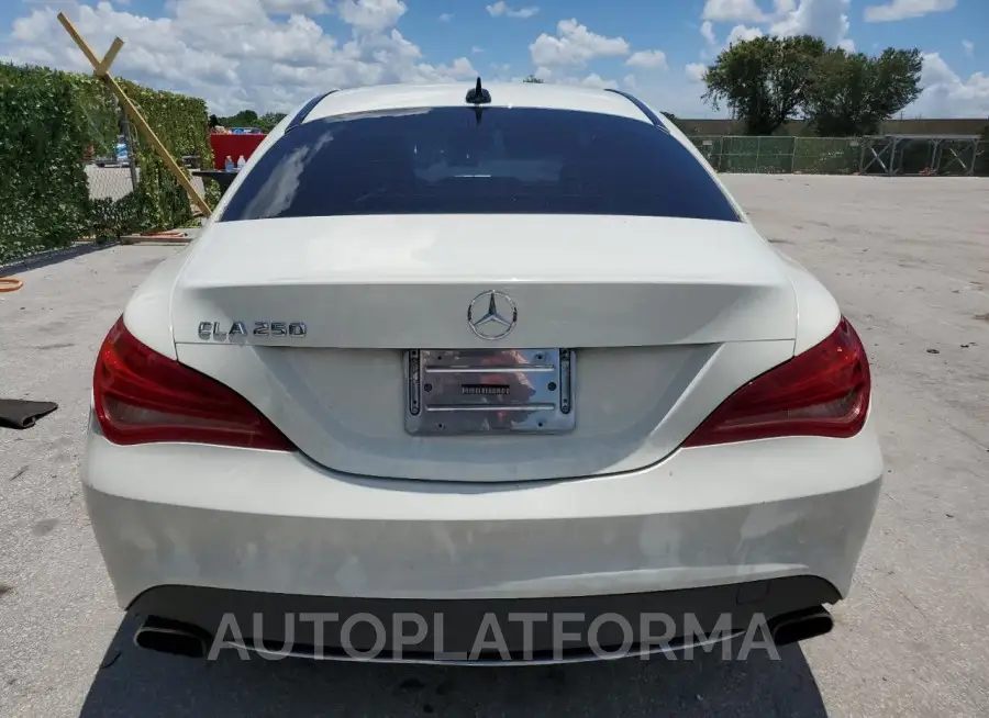 MERCEDES-BENZ CLA 250 2015 vin WDDSJ4EB1FN162437 from auto auction Copart