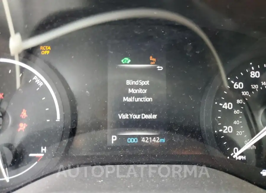 TOYOTA SIENNA LE 2022 vin 5TDKRKEC3NS116634 from auto auction Copart