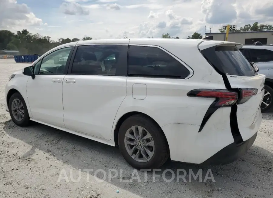 TOYOTA SIENNA LE 2022 vin 5TDKRKEC3NS116634 from auto auction Copart