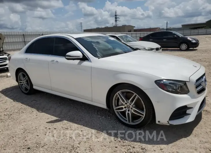 MERCEDES-BENZ E 300 2019 vin WDDZF4JB4KA624030 from auto auction Copart