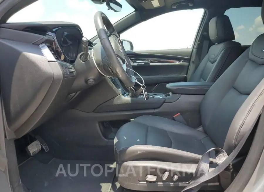 CADILLAC XT5 PREMIU 2023 vin 1GYKNCRS3PZ135585 from auto auction Copart