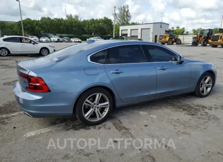 VOLVO S90 T5 MOM 2018 vin LVY982AK7JP018654 from auto auction Copart