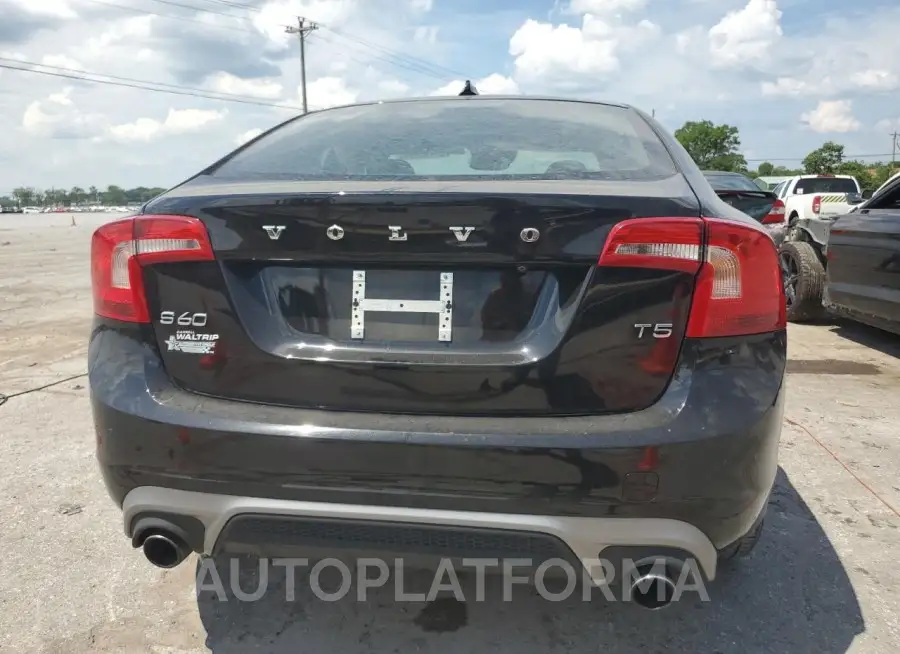 VOLVO S60 DYNAMI 2018 vin YV126MFL0J2450716 from auto auction Copart