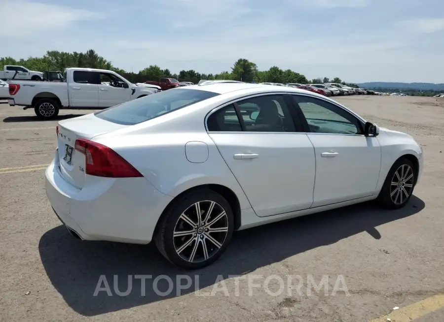 VOLVO S60 PLATIN 2015 vin YV149MFD3F1317938 from auto auction Copart