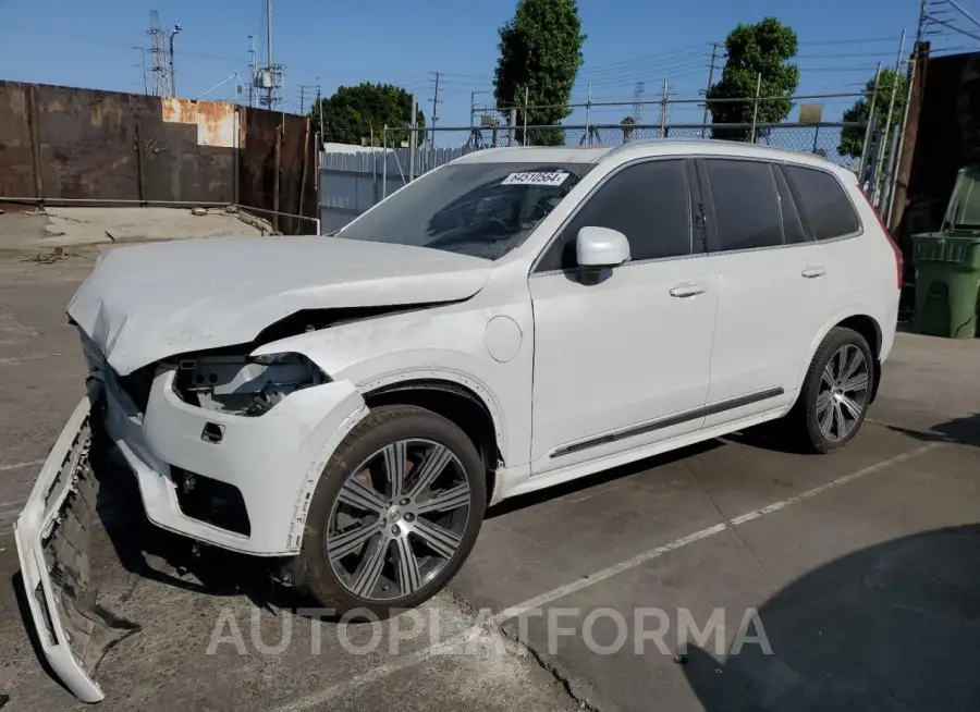 VOLVO XC90 T8 IN 2020 vin YV4BR0CL9L1595219 from auto auction Copart