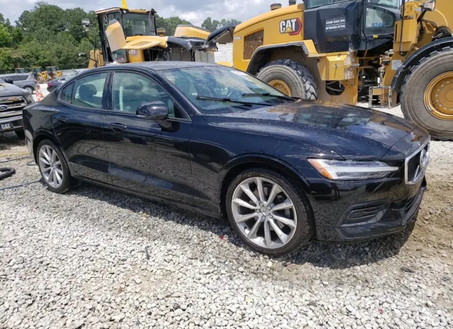 VOLVO S60 T5 MOM 2020 vin 7JR102FK5LG054917 from auto auction Copart