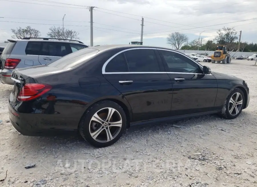 MERCEDES-BENZ E 300 4MAT 2019 vin WDDZF4KB0KA566870 from auto auction Copart