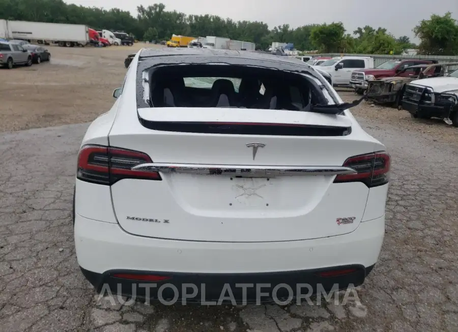 TESLA MODEL X 2016 vin 5YJXCAE42GFS00462 from auto auction Copart