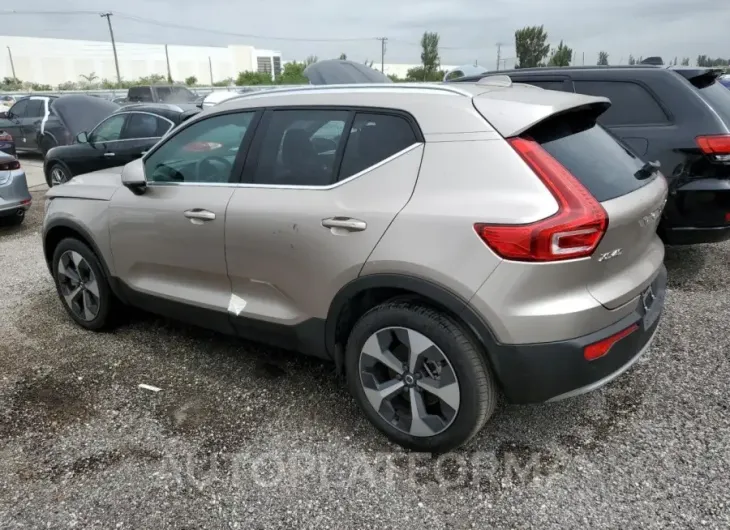 VOLVO XC40 CORE 2024 vin YV4L12UK4R2357844 from auto auction Copart