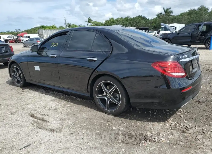 MERCEDES-BENZ E 300 2018 vin WDDZF4JB6JA338629 from auto auction Copart