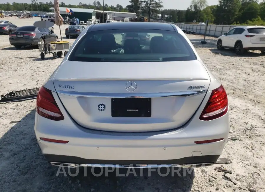 MERCEDES-BENZ E 300 4MAT 2019 vin WDDZF4KB1KA530766 from auto auction Copart