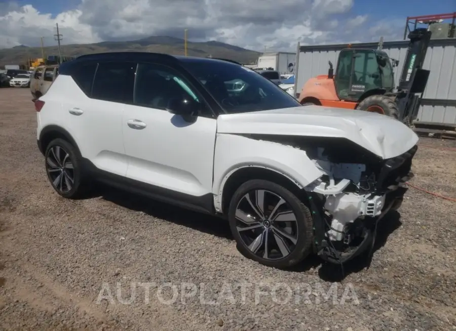 VOLVO XC40 P8 RE 2022 vin YV4ED3UBXN2700124 from auto auction Copart