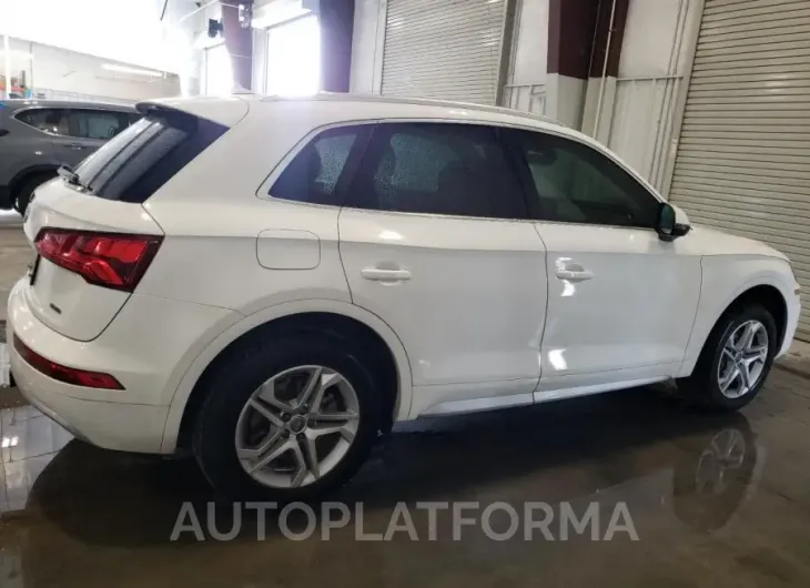 AUDI Q5 PREMIUM 2019 vin WA1ANAFY0K2114073 from auto auction Copart