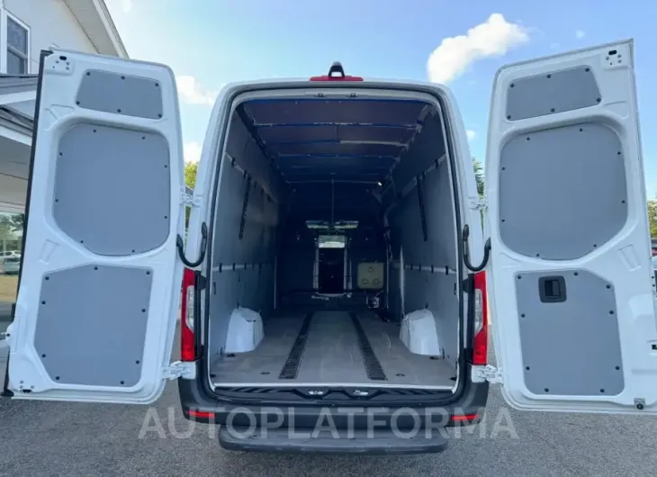 MERCEDES-BENZ SPRINTER 2 2021 vin W1Y4DCHY8MT047102 from auto auction Copart