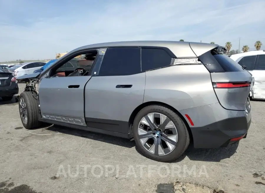 BMW IX XDRIVE5 2023 vin WB523CF08PCL23306 from auto auction Copart