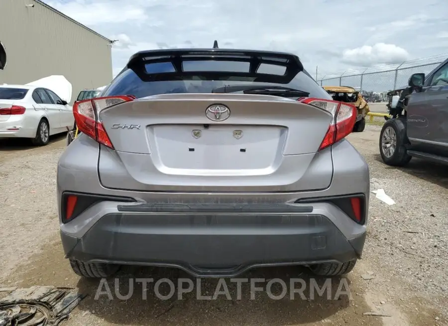 TOYOTA C-HR XLE 2020 vin JTNKHMBXXL1074927 from auto auction Copart