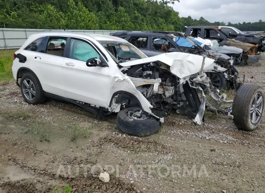 MERCEDES-BENZ GLC 300 2022 vin W1N0G8DBXNV369702 from auto auction Copart