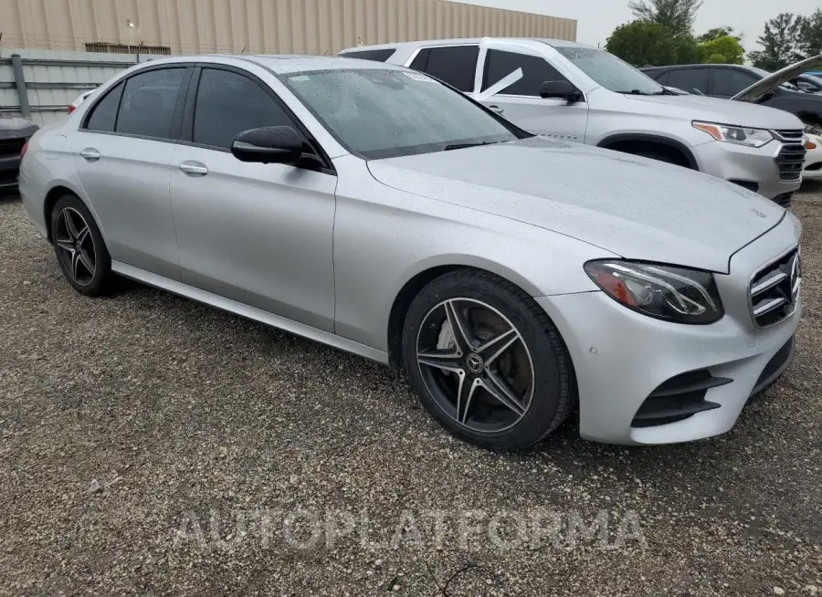 MERCEDES-BENZ E 300 2019 vin WDDZF4JBXKA593690 from auto auction Copart