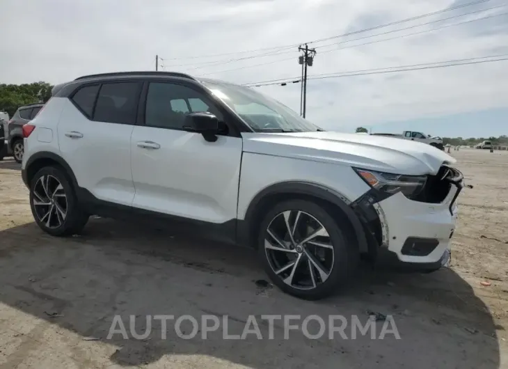 VOLVO XC40 T5 MO 2019 vin YV4162XZ7K2003758 from auto auction Copart