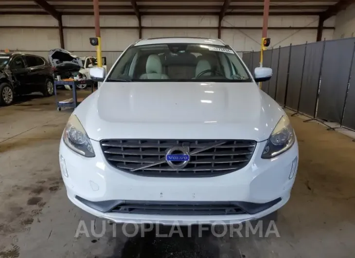 VOLVO XC60 T6 PR 2015 vin YV4902RK0F2727771 from auto auction Copart