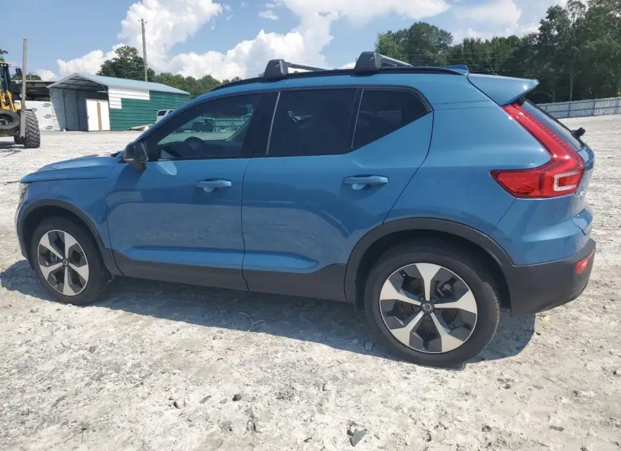 VOLVO XC40 PLUS 2023 vin YV4L12UL6P2062752 from auto auction Copart