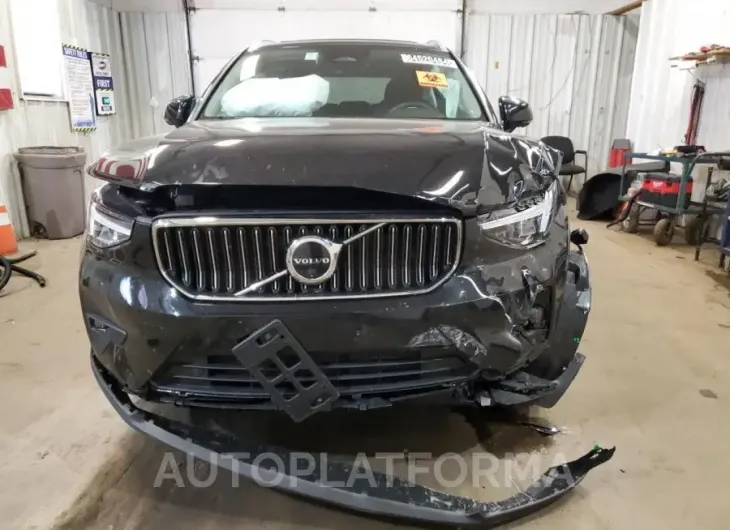 VOLVO XC40 PLUS 2024 vin YV4L12UE0R2332871 from auto auction Copart