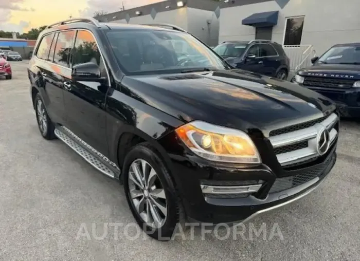 MERCEDES-BENZ GL 450 4MA 2015 vin 4JGDF6EEXFA502827 from auto auction Copart