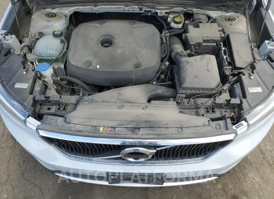 VOLVO XC40 T5 MO 2020 vin YV4162UKXL2298279 from auto auction Copart